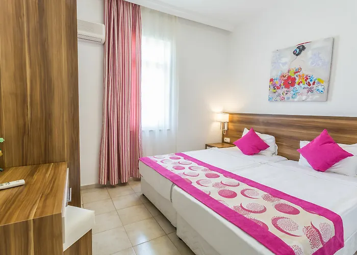 Hotel Blue Heaven 3*